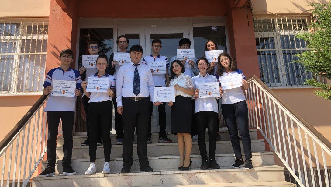 Gerze'ye İlk eTwinning Ulusal Kalite Etiketi Ödülü Şehit Nurullah Saraç Anadolu Lisesi'nden